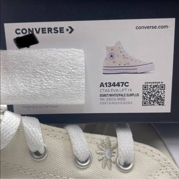 Converse WMNS Cream High-Top
CTAS EVA LIFT HI
EGRET/WHITE/PALE SURPLUS Sneakers - Picture 16 of 16